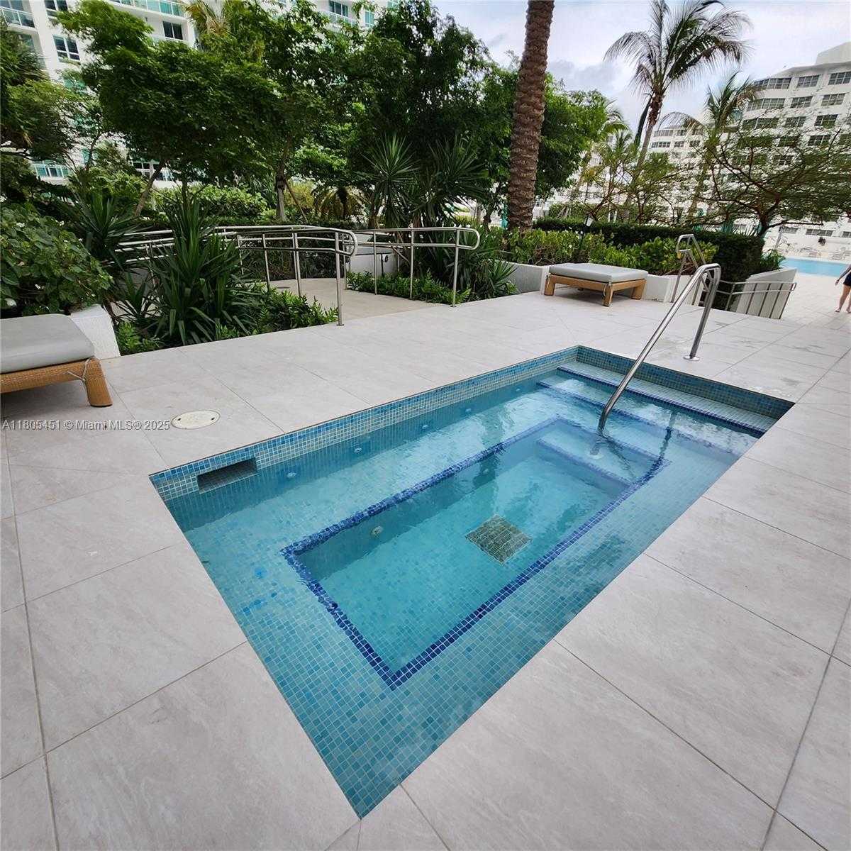 Small Image of 950 BRICKELL BAY DR #3504, Miami Number 45