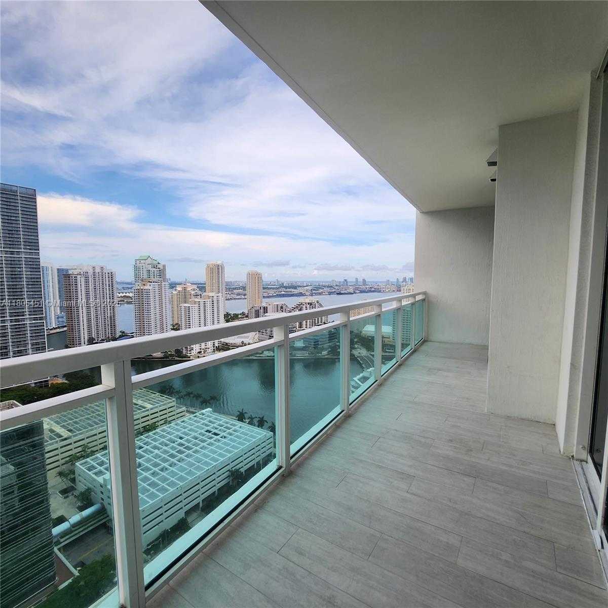 Small Image of 950 BRICKELL BAY DR #3504, Miami Number 7