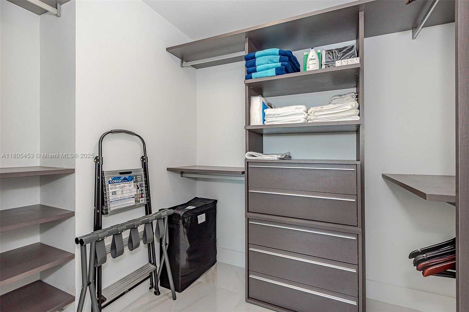 Small Image of 650 NORTH EAST 32ND ST #704, Miami Number 20