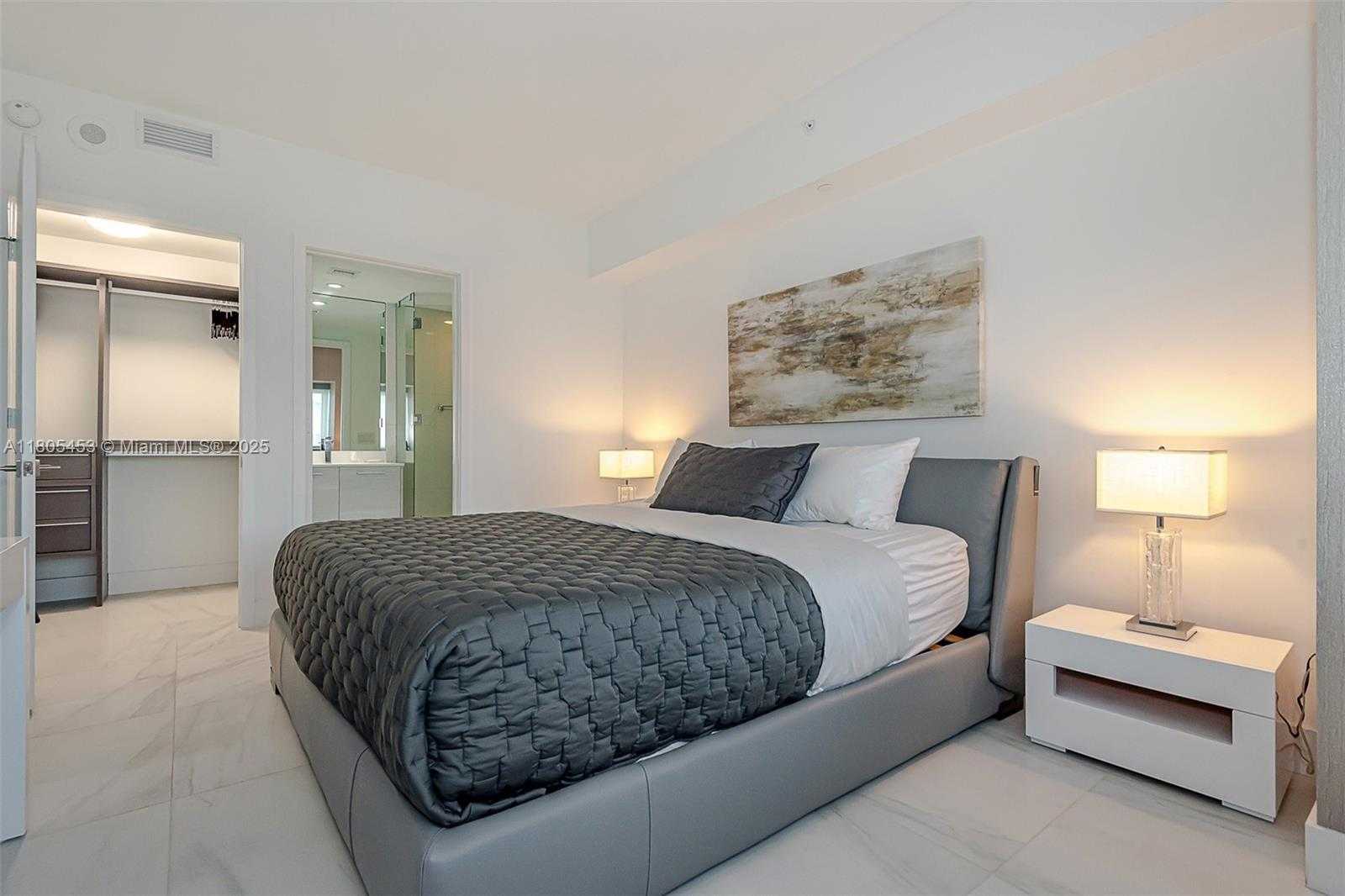 Small Image of 650 NORTH EAST 32ND ST #704, Miami Number 23