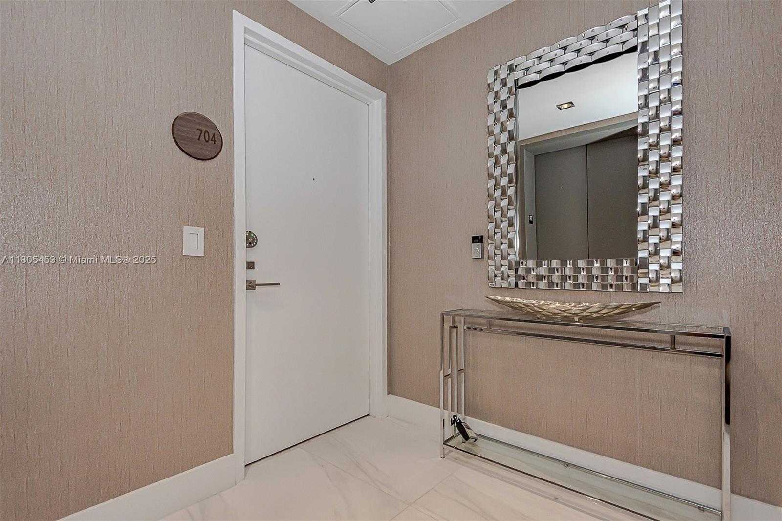 Small Image of 650 NORTH EAST 32ND ST #704, Miami Number 29