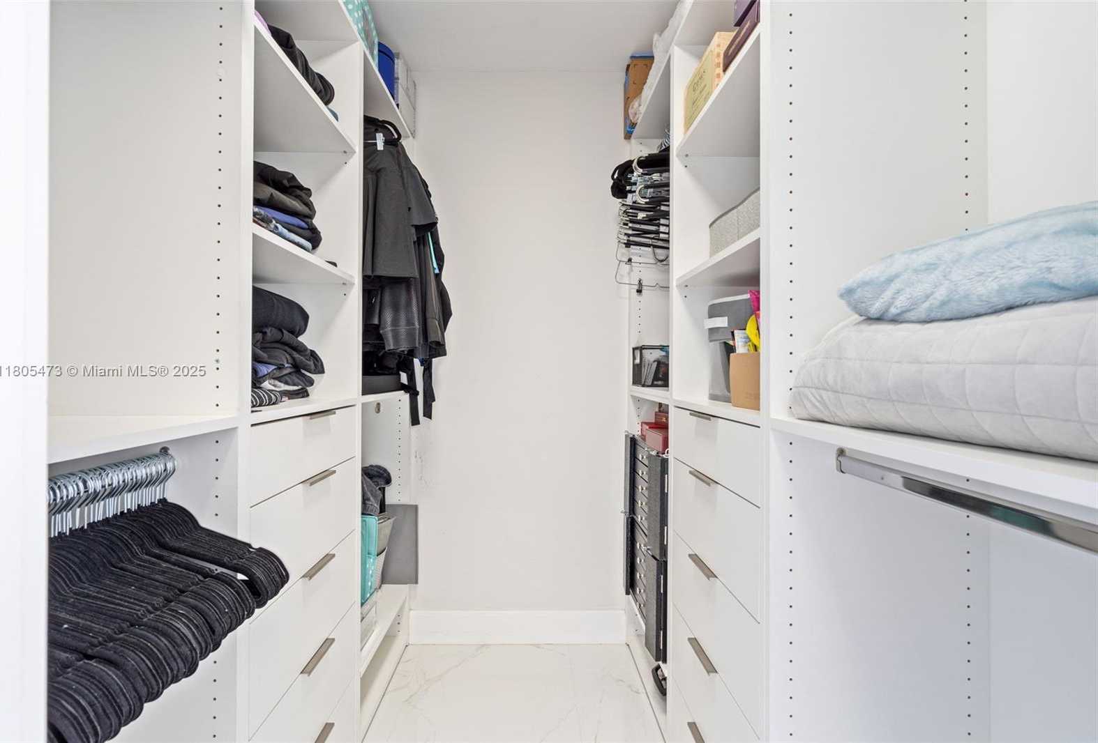 Small Image of 2851 NORTH EAST 183RD ST #1817E, Aventura Number 20