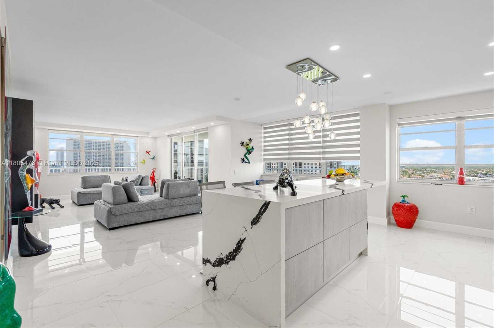 Small Image of 2851 NORTH EAST 183RD ST #1817E, Aventura Number 3