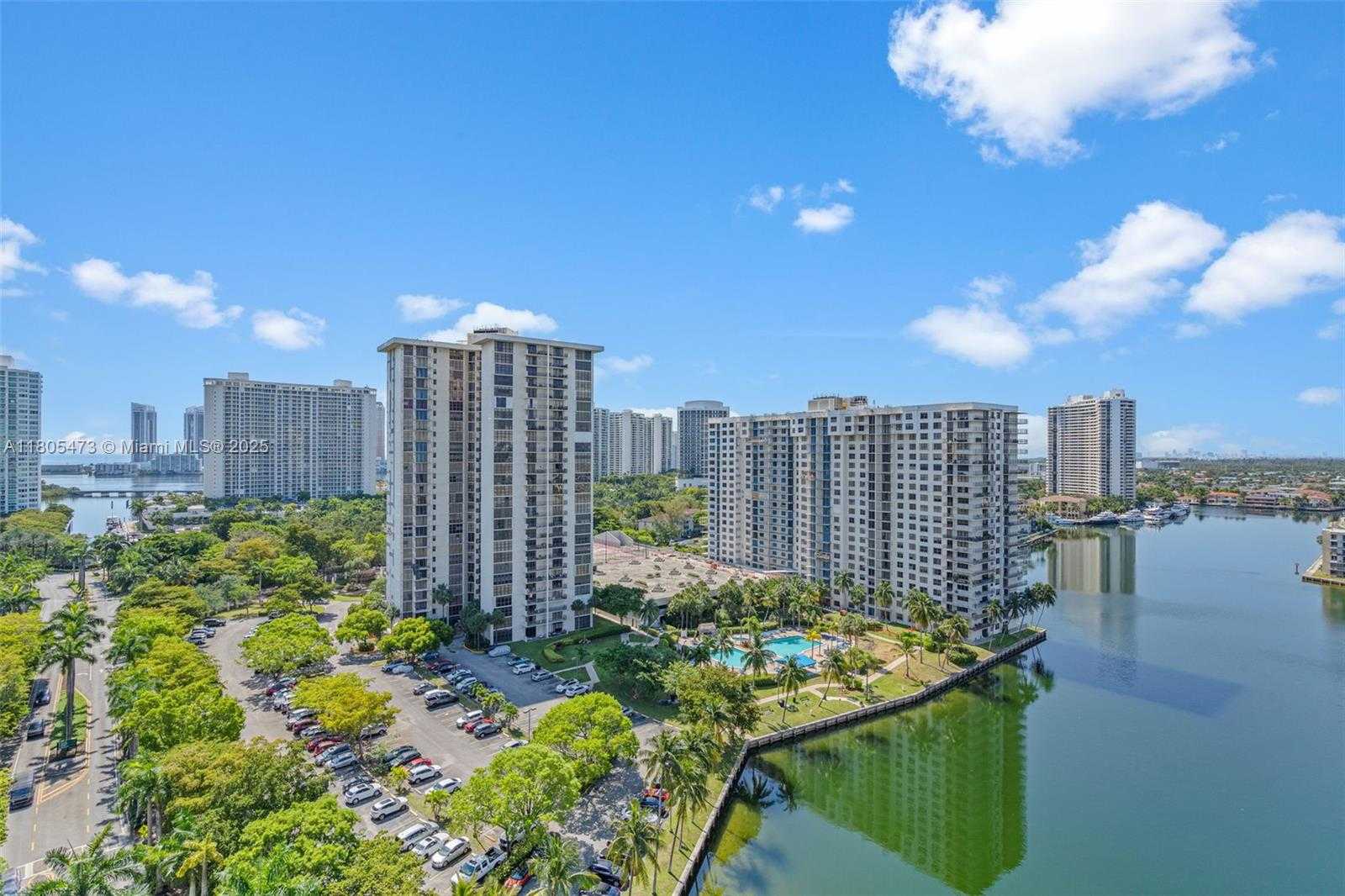 Small Image of 2851 NORTH EAST 183RD ST #1817E, Aventura Number 30