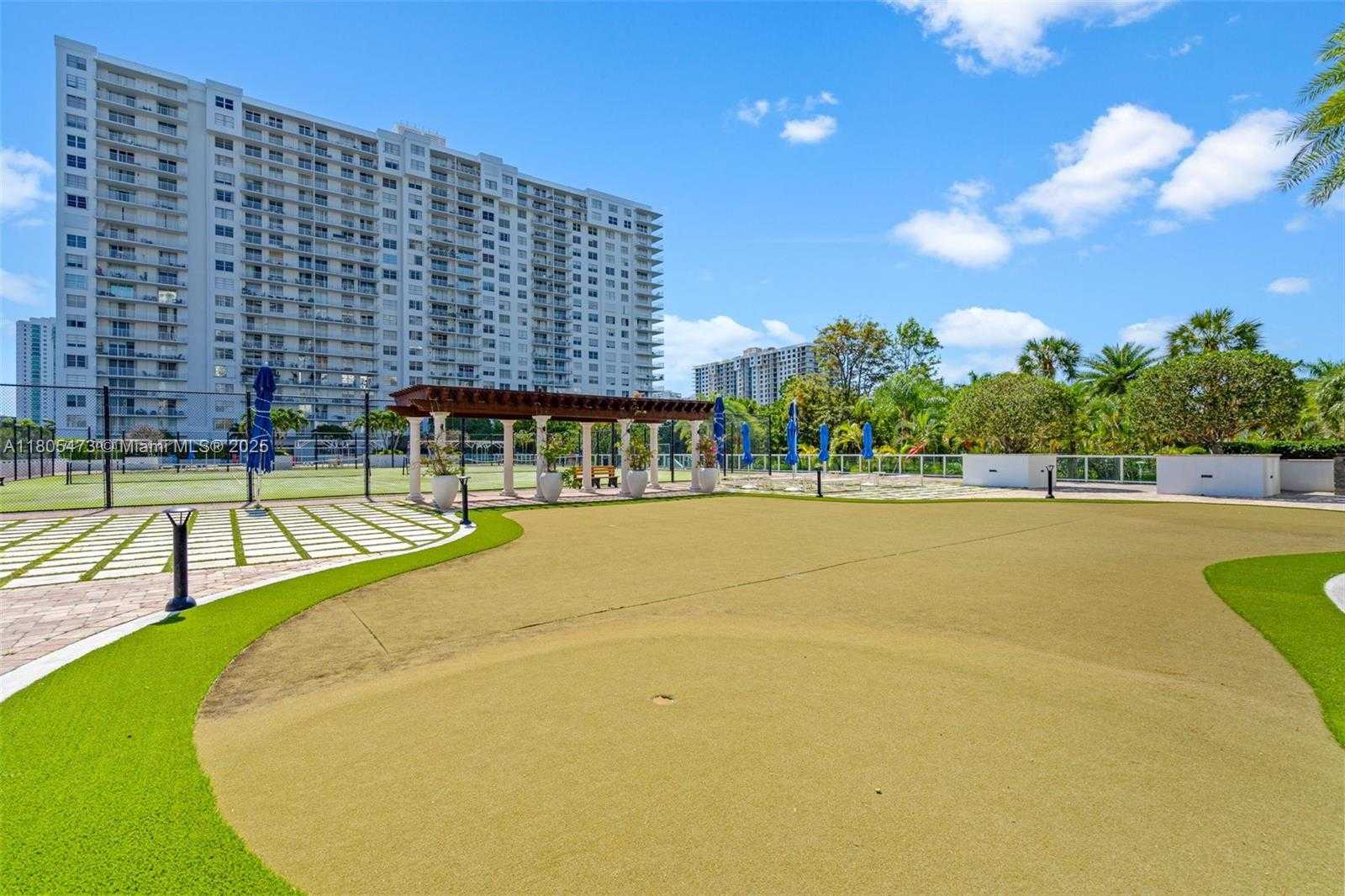 Small Image of 2851 NORTH EAST 183RD ST #1817E, Aventura Number 36
