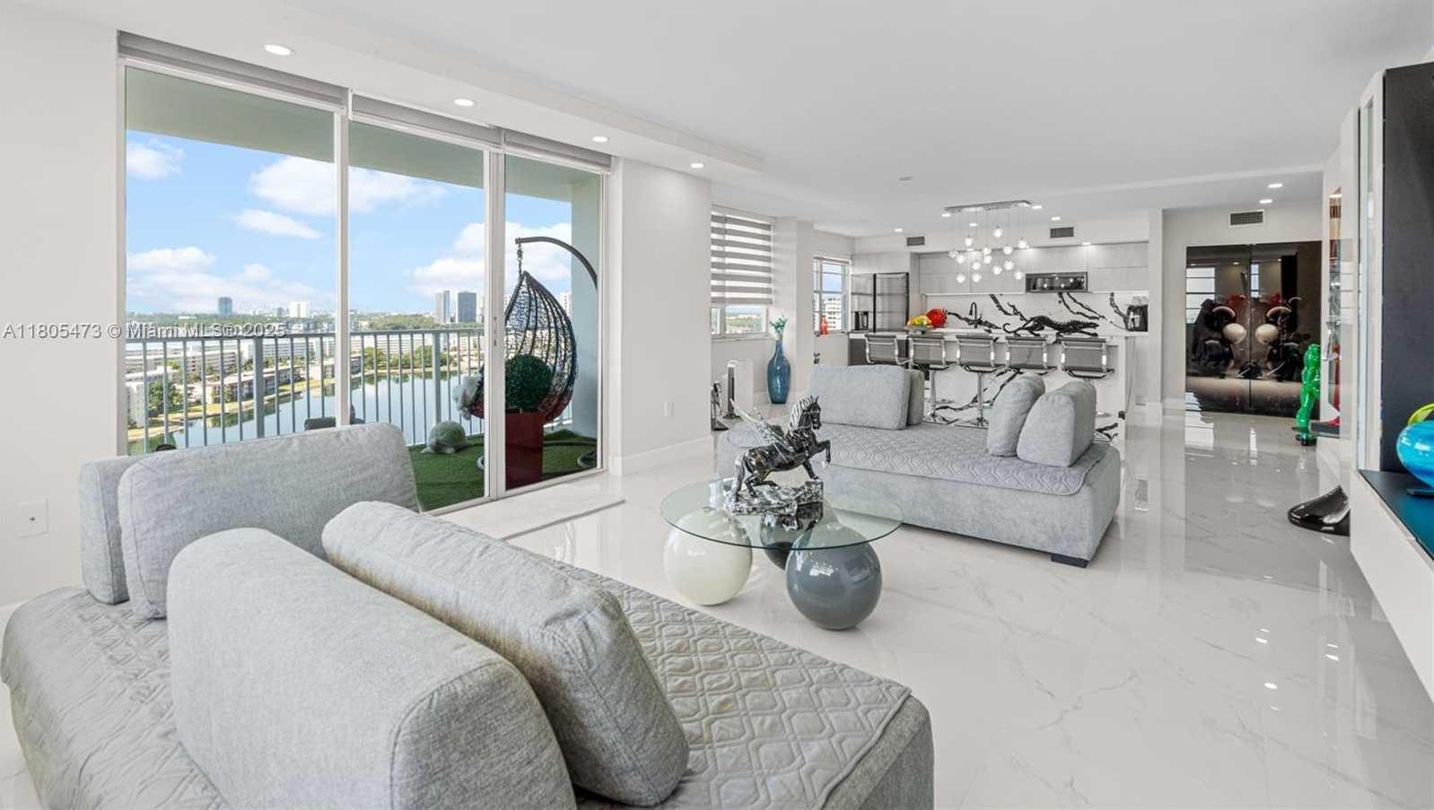 Small Image of 2851 NORTH EAST 183RD ST #1817E, Aventura Number 6