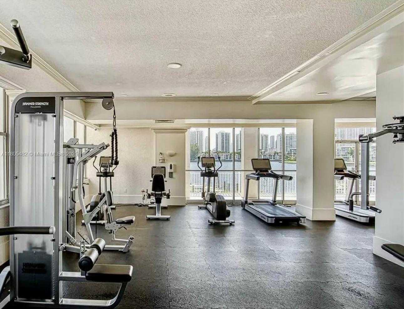 Small Image of 18041 BISCAYNE BLVD #1902, Aventura Number 4