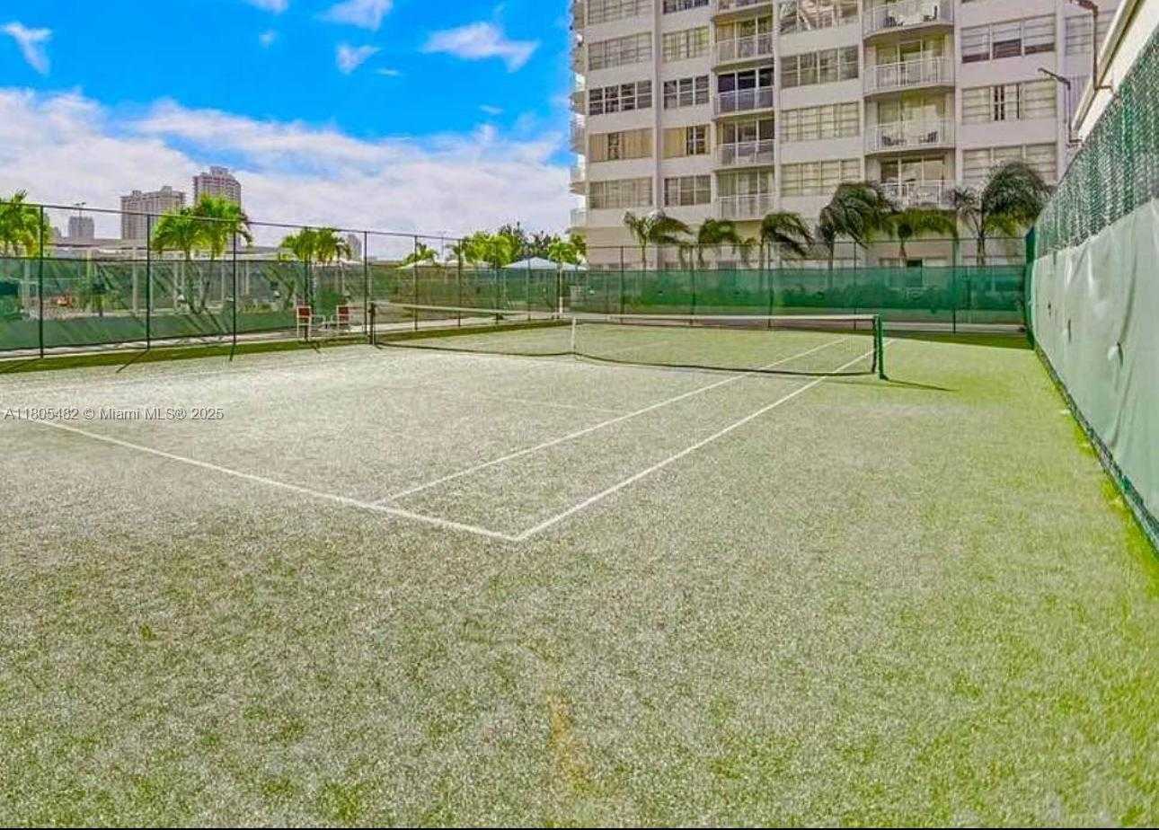 Small Image of 18041 BISCAYNE BLVD #1902, Aventura Number 8
