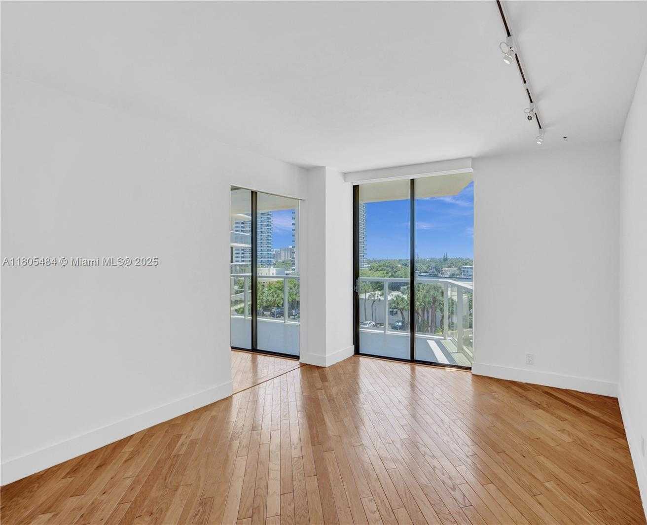 Small Image of 20281 EAST COUNTRY CLUB DR #412, Aventura Number 18