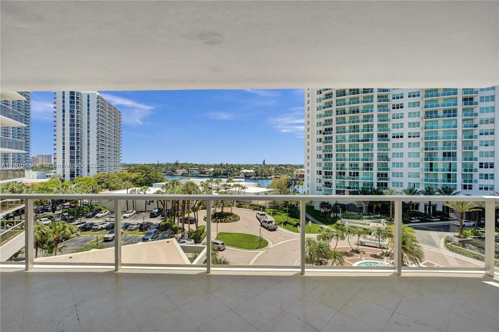 Small Image of 20281 EAST COUNTRY CLUB DR #412, Aventura Number 27