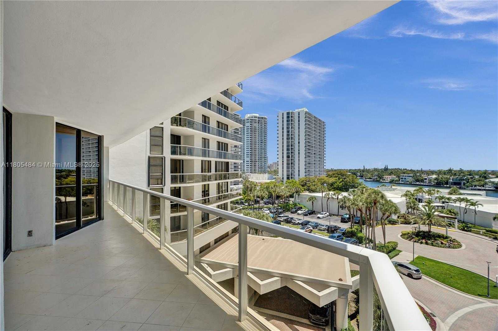 Small Image of 20281 EAST COUNTRY CLUB DR #412, Aventura Number 28