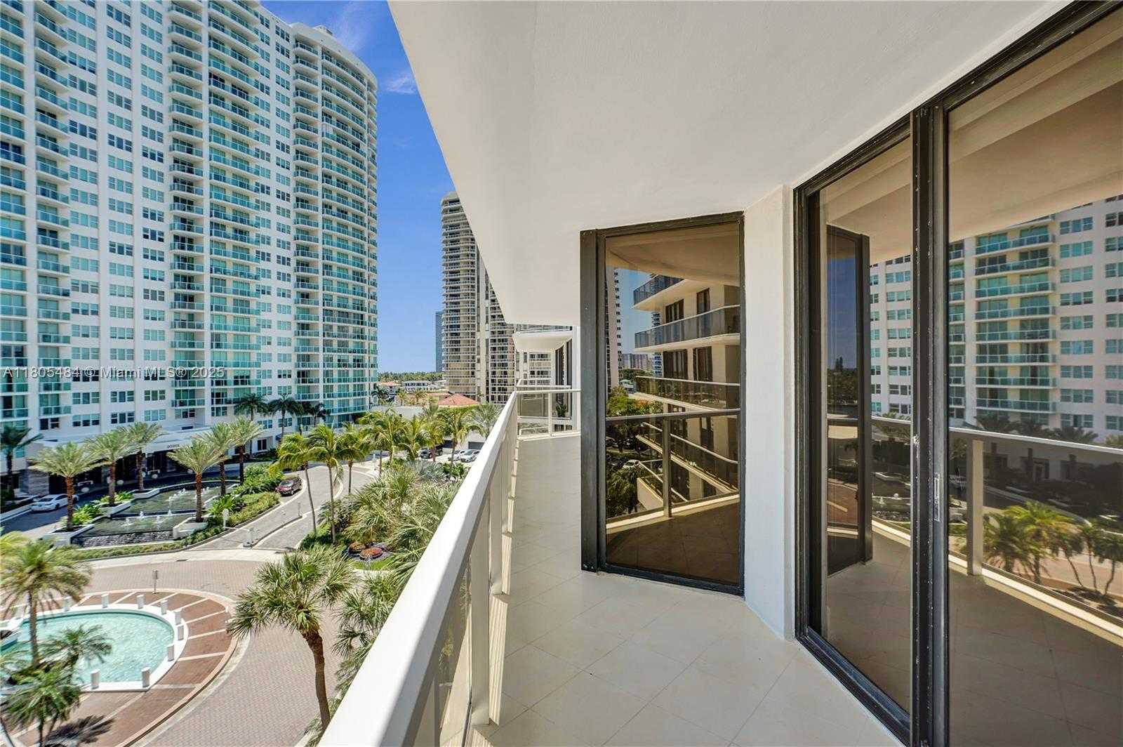 Small Image of 20281 EAST COUNTRY CLUB DR #412, Aventura Number 33