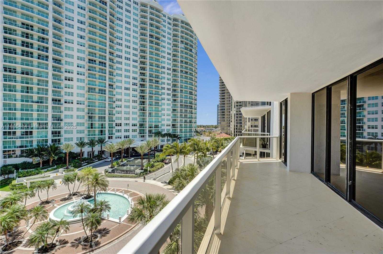 Small Image of 20281 EAST COUNTRY CLUB DR #412, Aventura Number 35