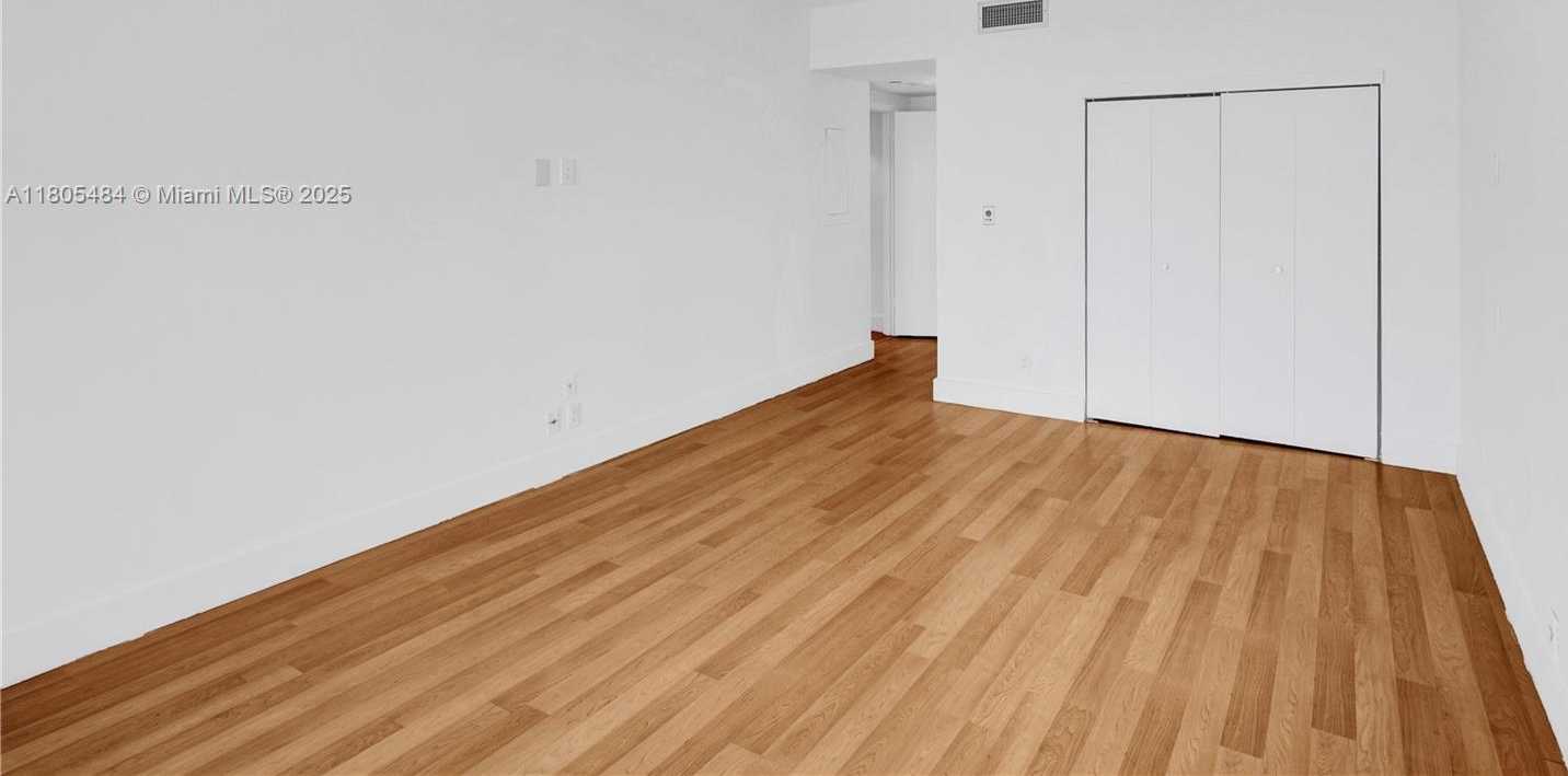 Small Image of 20281 EAST COUNTRY CLUB DR #412, Aventura Number 41