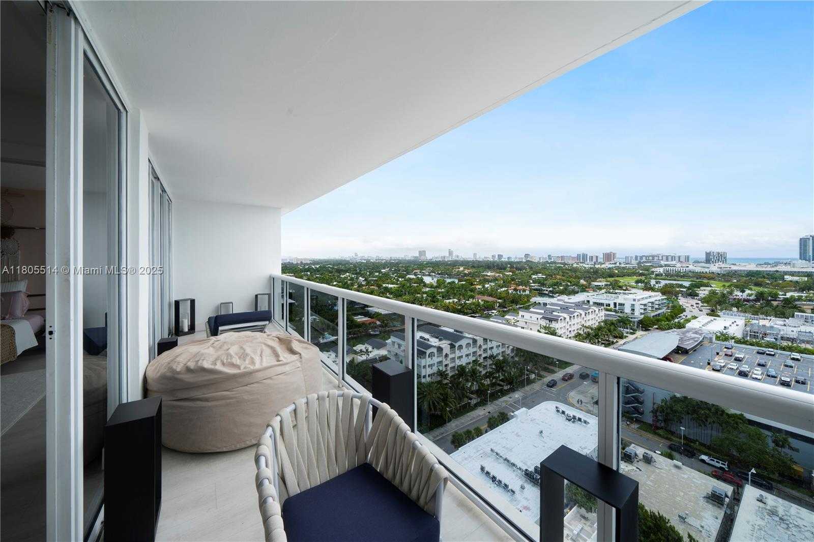 Small Image of 1900 SUNSET HARBOUR DR #1911, Miami Beach Number 22