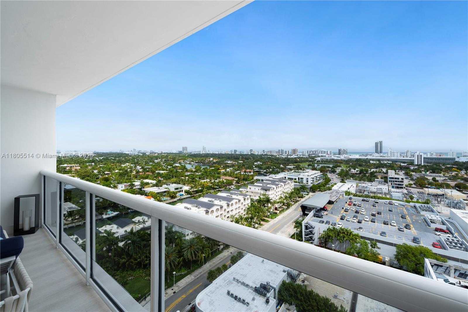 Small Image of 1900 SUNSET HARBOUR DR #1911, Miami Beach Number 25