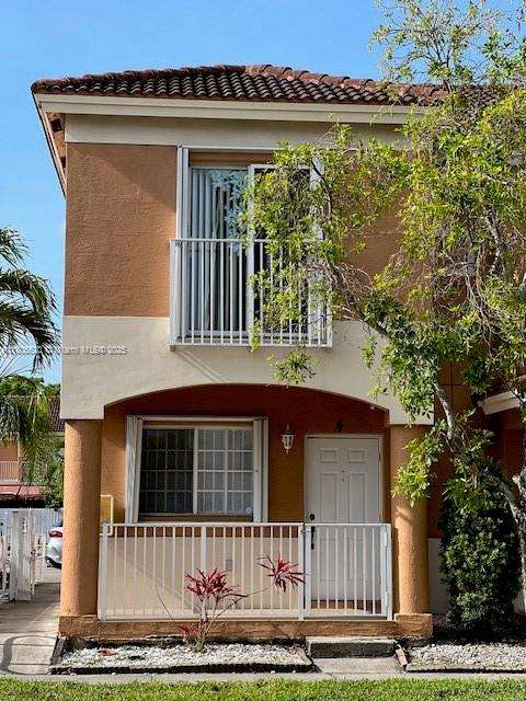 Small Image of 112 EAST 5TH ST #4, Hialeah Number 2