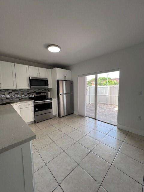 Small Image of 112 EAST 5TH ST #4, Hialeah Number 5