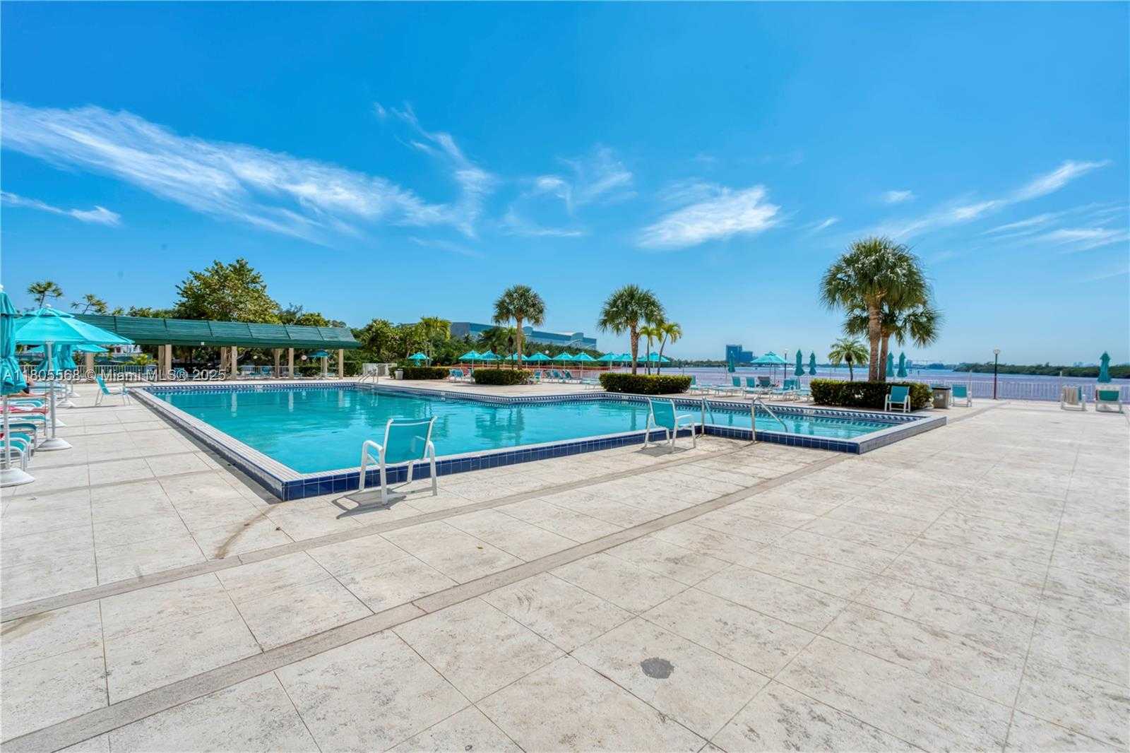 Small Image of 500 BAYVIEW DR #231, Sunny Isles Beach Number 20