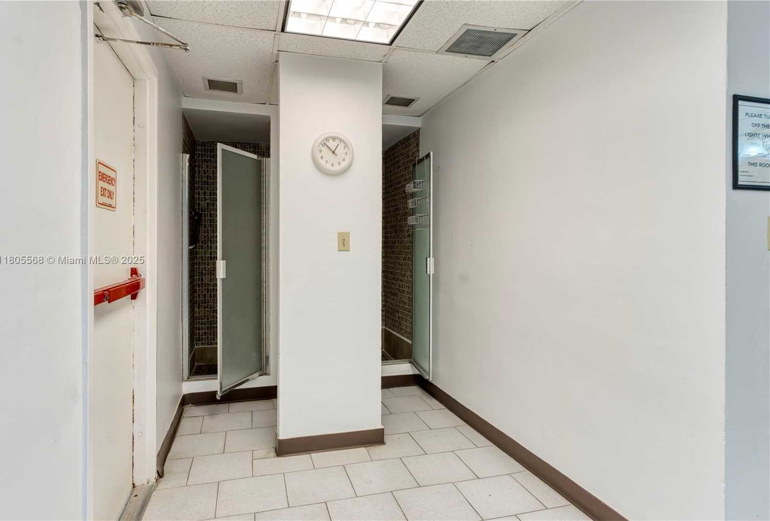Small Image of 500 BAYVIEW DR #231, Sunny Isles Beach Number 24