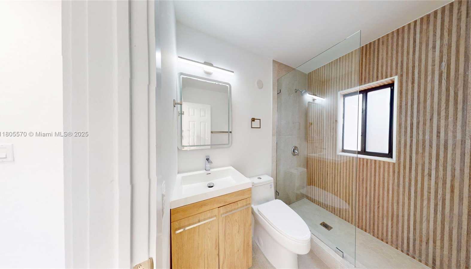 Small Image of 355 NORTH EAST 111TH ST, Miami Number 13