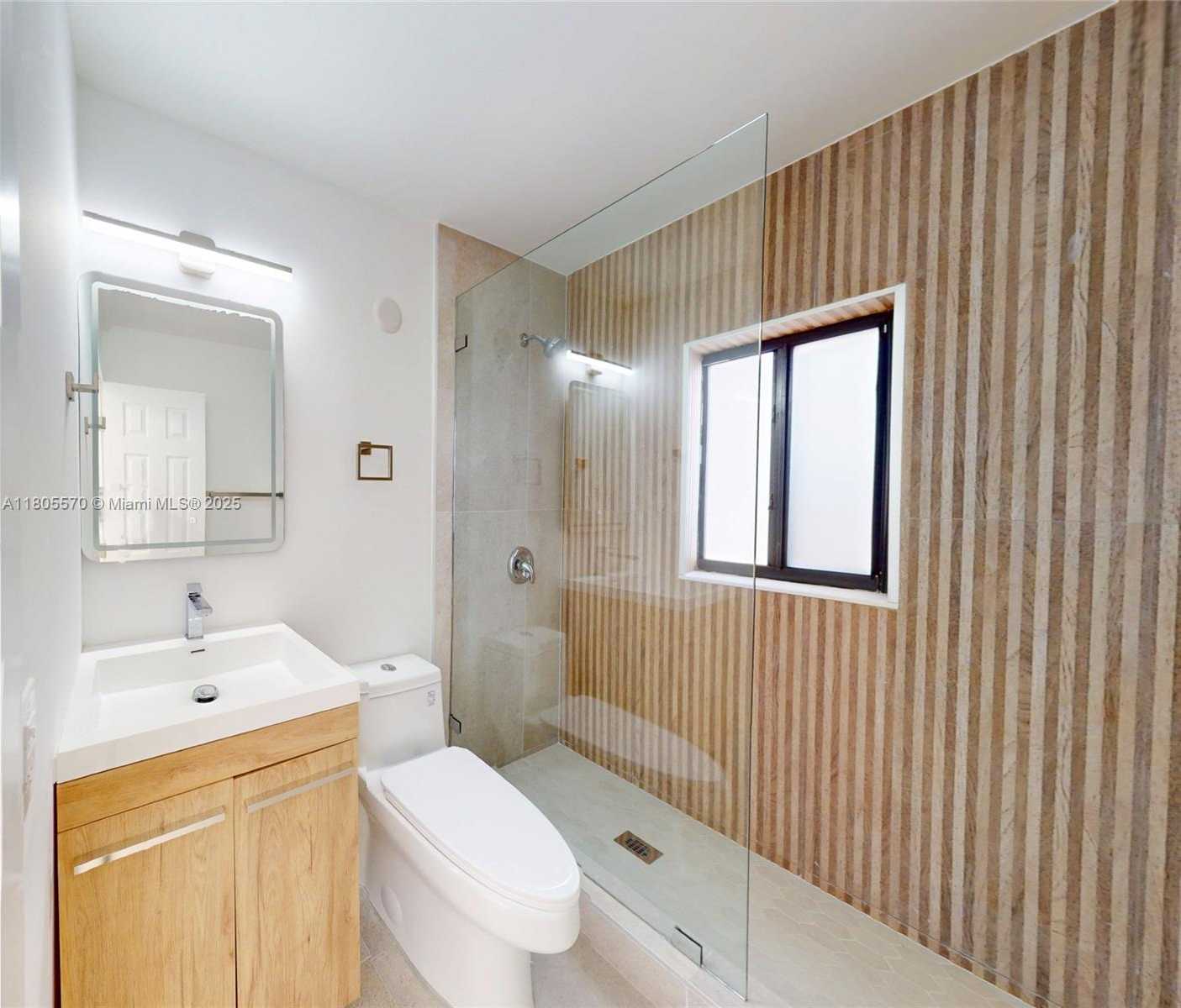 Small Image of 355 NORTH EAST 111TH ST, Miami Number 14