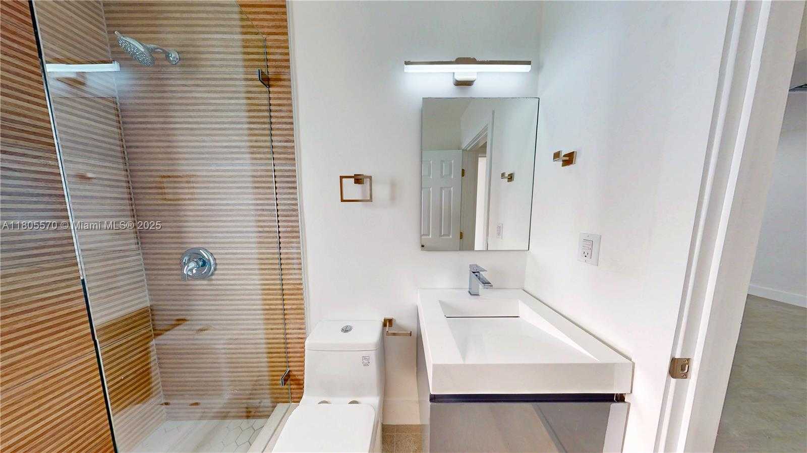 Small Image of 355 NORTH EAST 111TH ST, Miami Number 21
