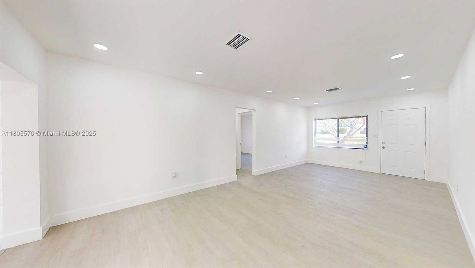 Small Image of 355 NORTH EAST 111TH ST, Miami Number 27
