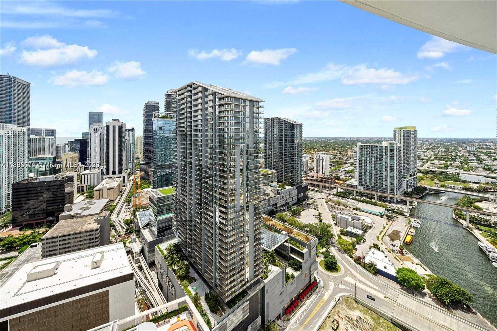 Small Image of 41 SOUTH EAST 5TH ST #2310, Miami Number 17