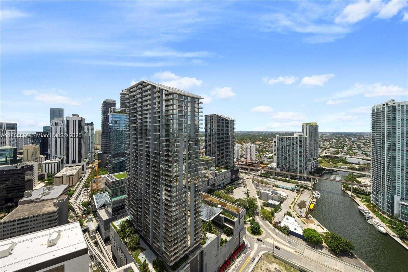Small Image of 41 SOUTH EAST 5TH ST #2310, Miami Number 3