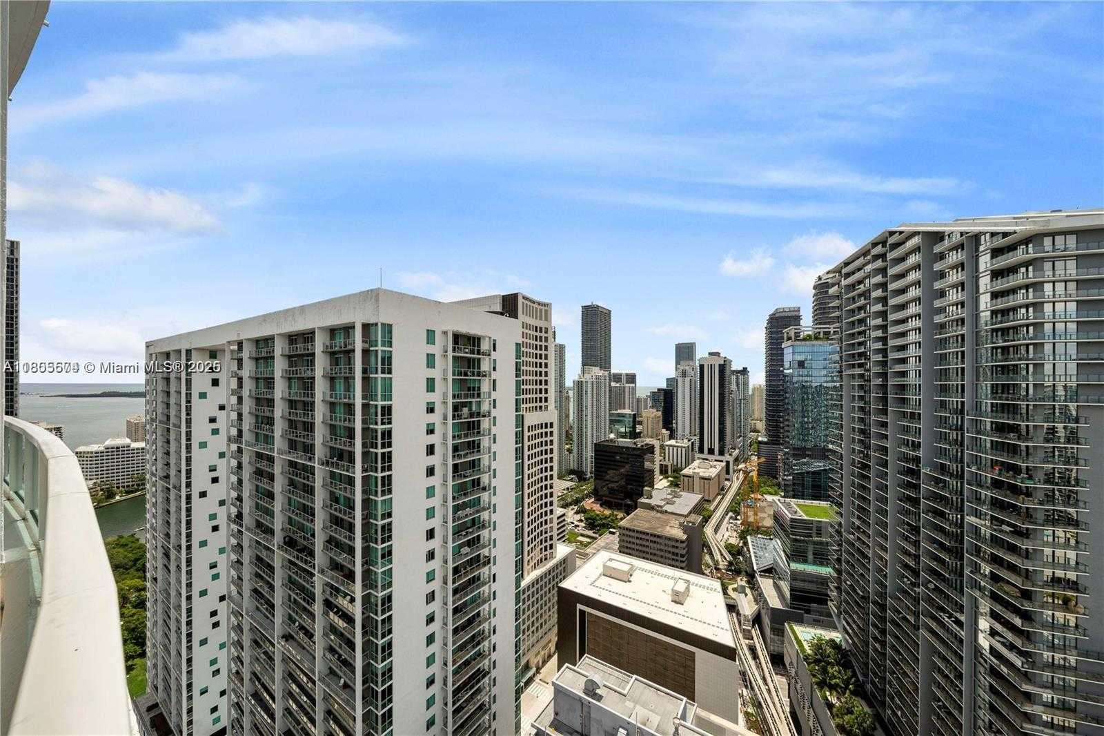 Small Image of 41 SOUTH EAST 5TH ST #2310, Miami Number 4