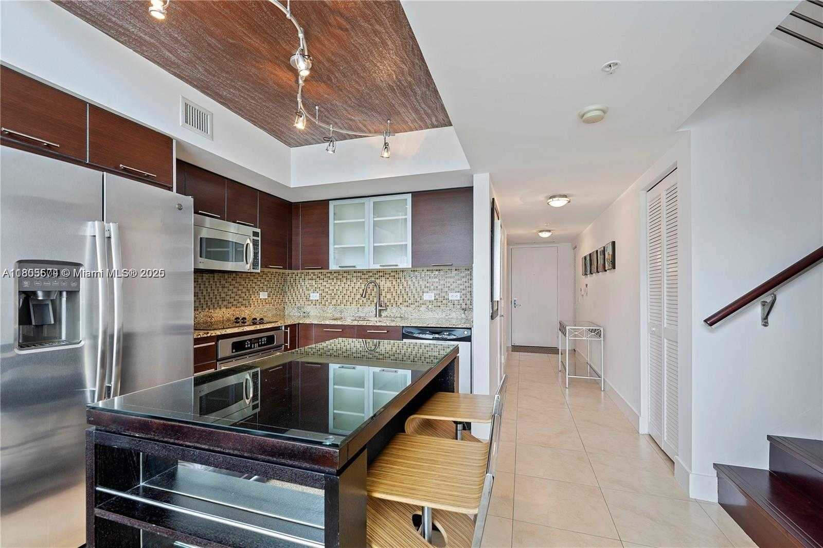 Small Image of 41 SOUTH EAST 5TH ST #2310, Miami Number 7
