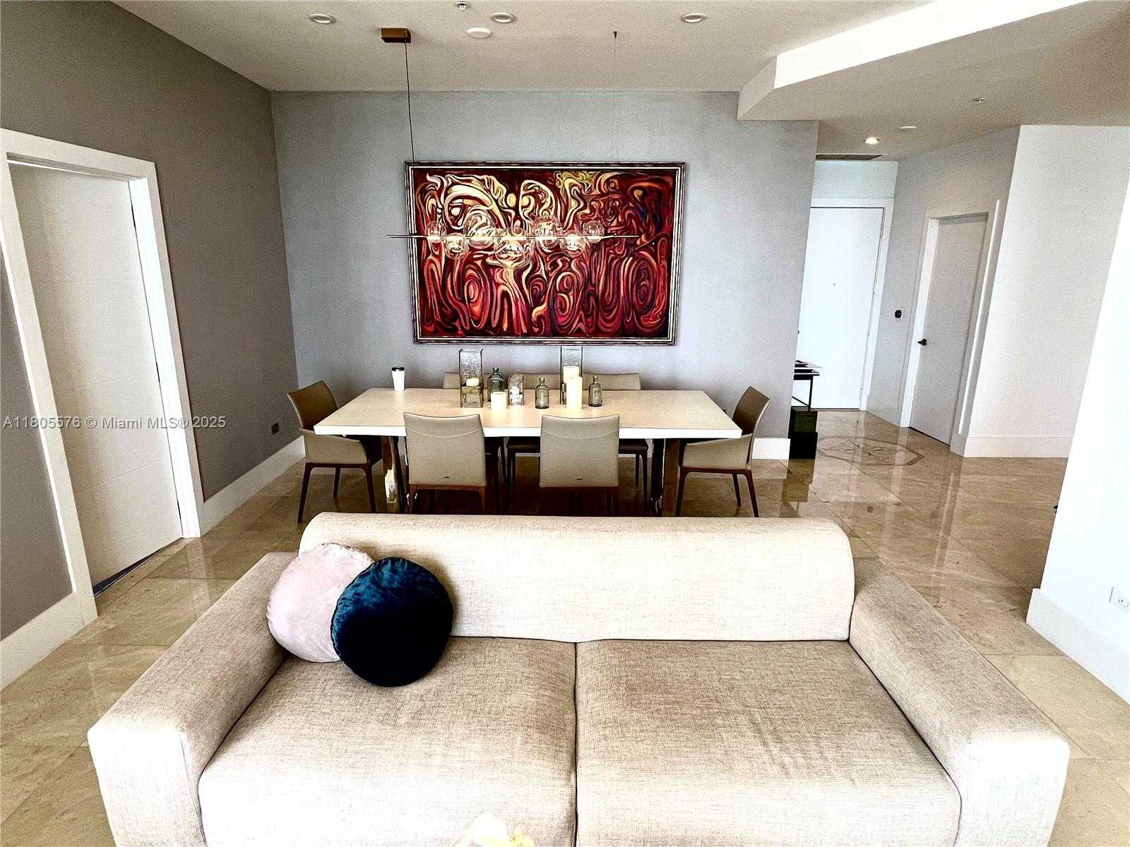 Small Image of 848 BRICKELL KEY DR #PH 4505, Miami Number 15