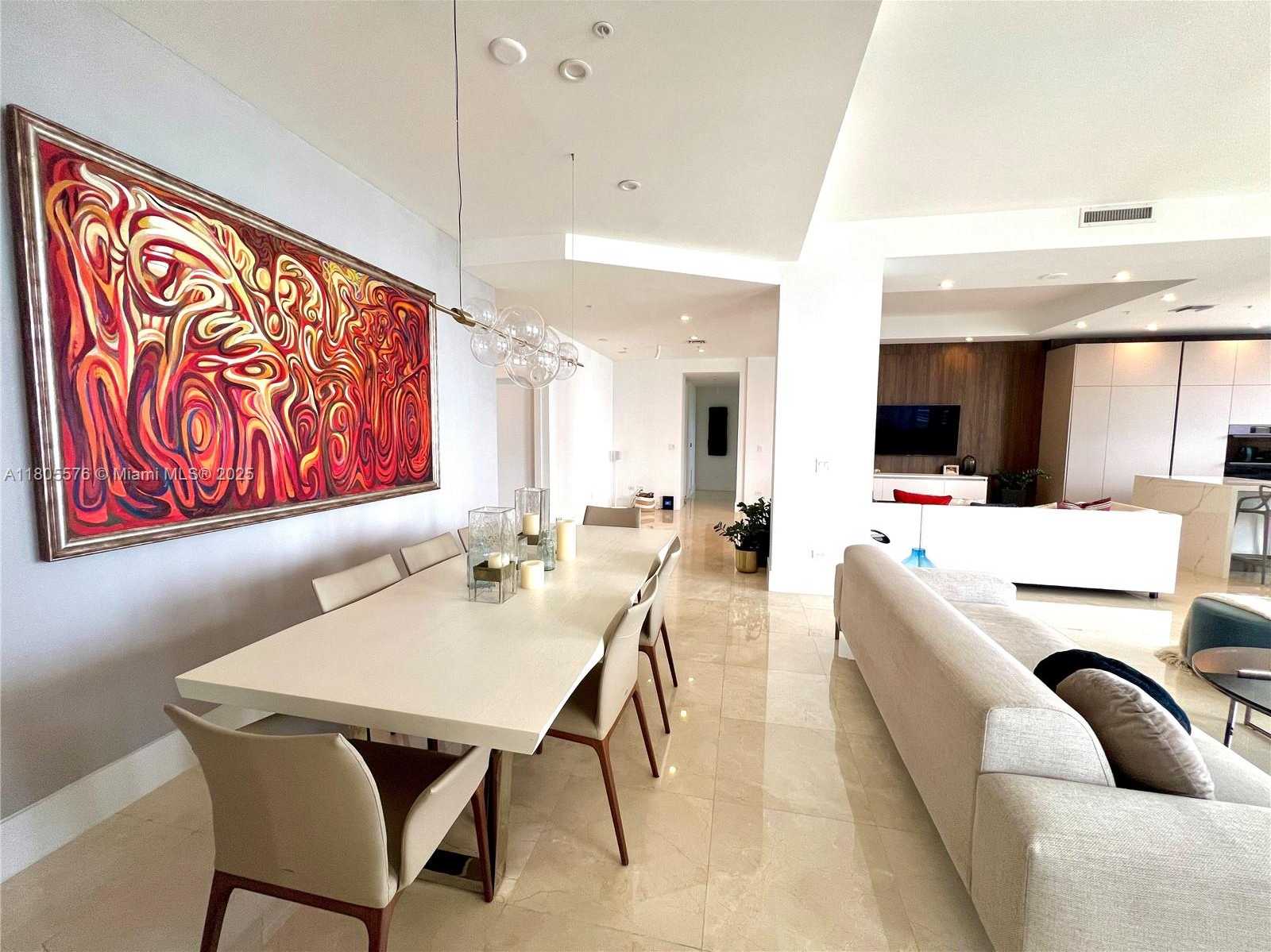 Small Image of 848 BRICKELL KEY DR #PH 4505, Miami Number 20