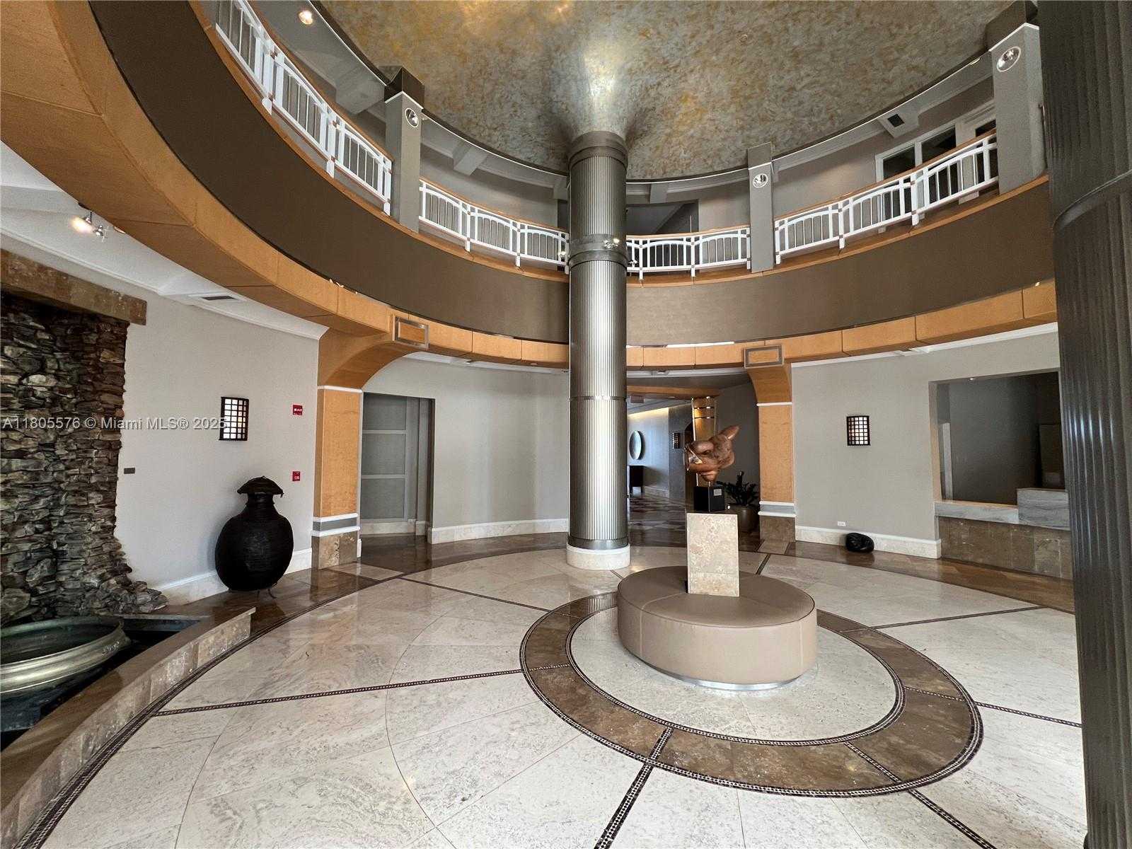 Small Image of 848 BRICKELL KEY DR #PH 4505, Miami Number 45