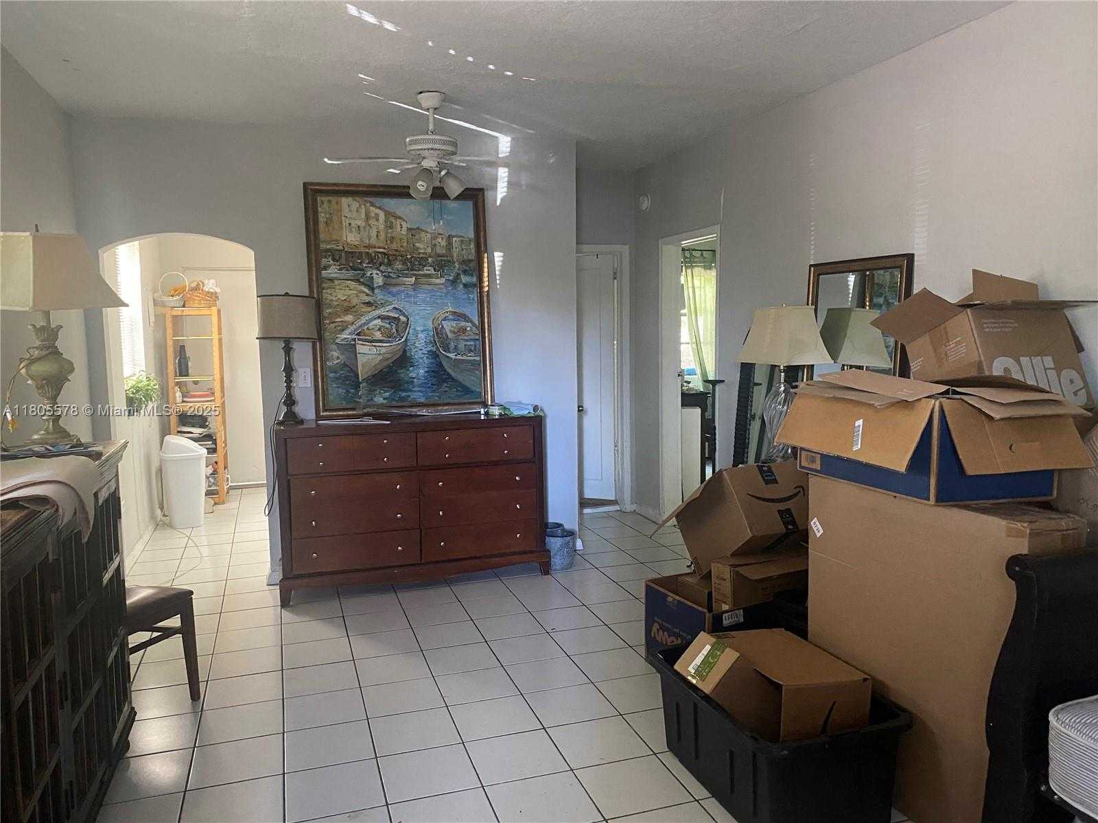 Small Image of 807 86TH ST #801, Miami Beach Number 6