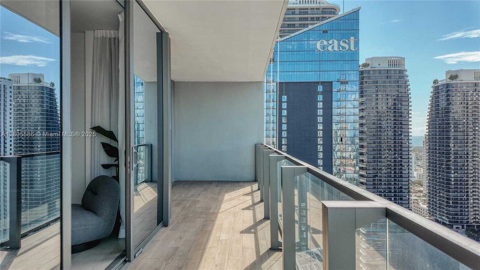 Small Image of 68 SOUTH EAST 6TH ST #3106, Miami Number 7
