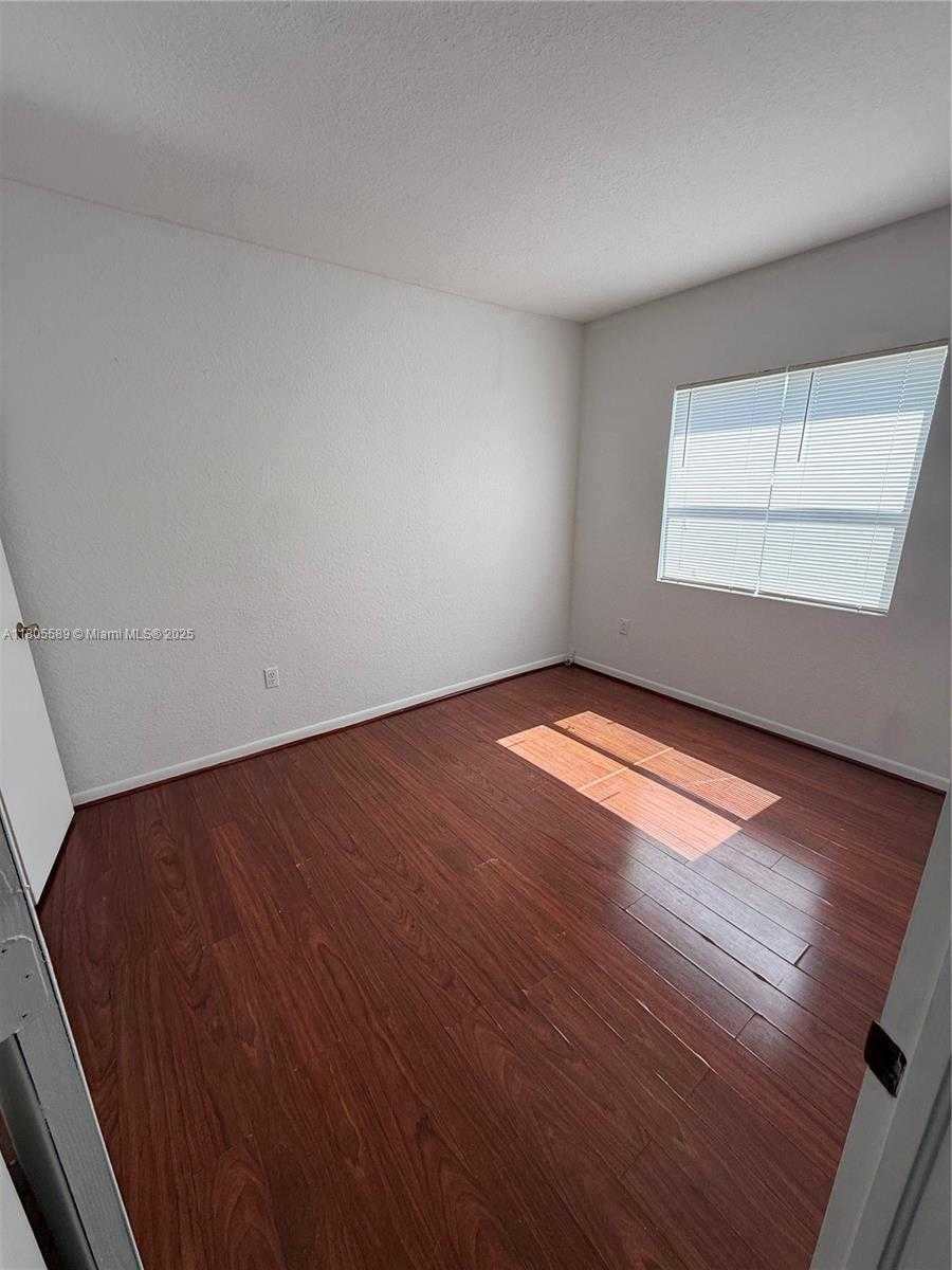 Small Image of 8463 NORTH WEST 4TH CT #8463, Miami Number 14