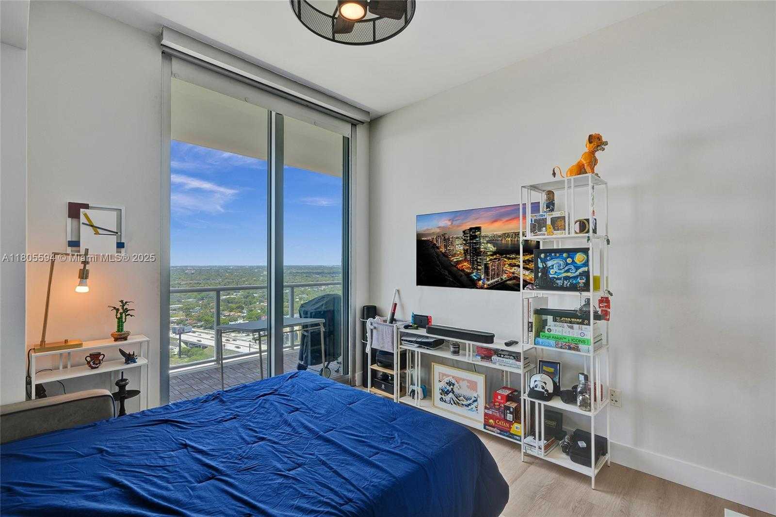 Small Image of 3470 EAST COAST AVE #H2704, Miami Number 32