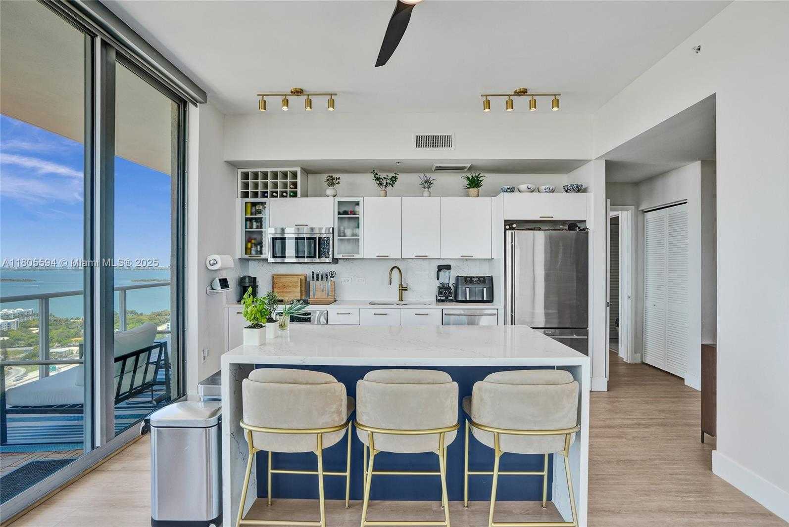 Small Image of 3470 EAST COAST AVE #H2704, Miami Number 6