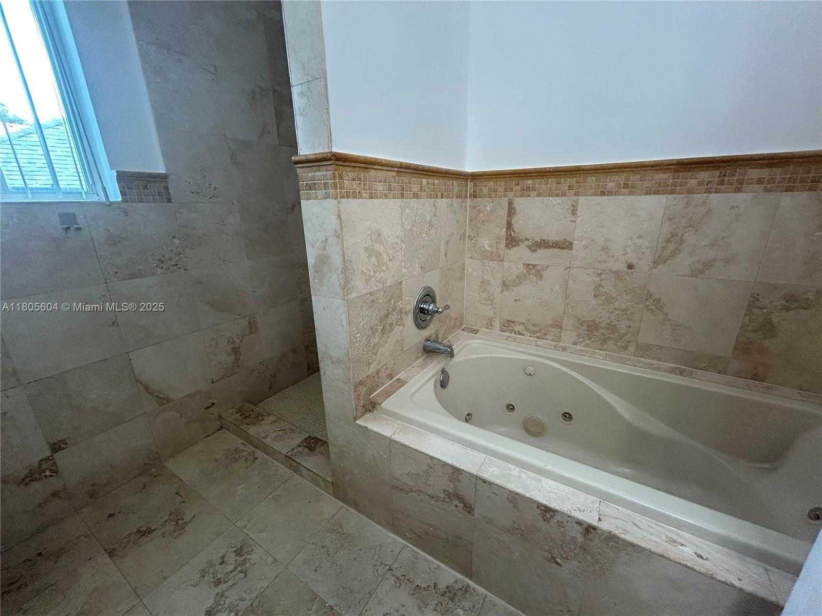 Small Image of 3144 NEW YORK ST #3144, Miami Number 27