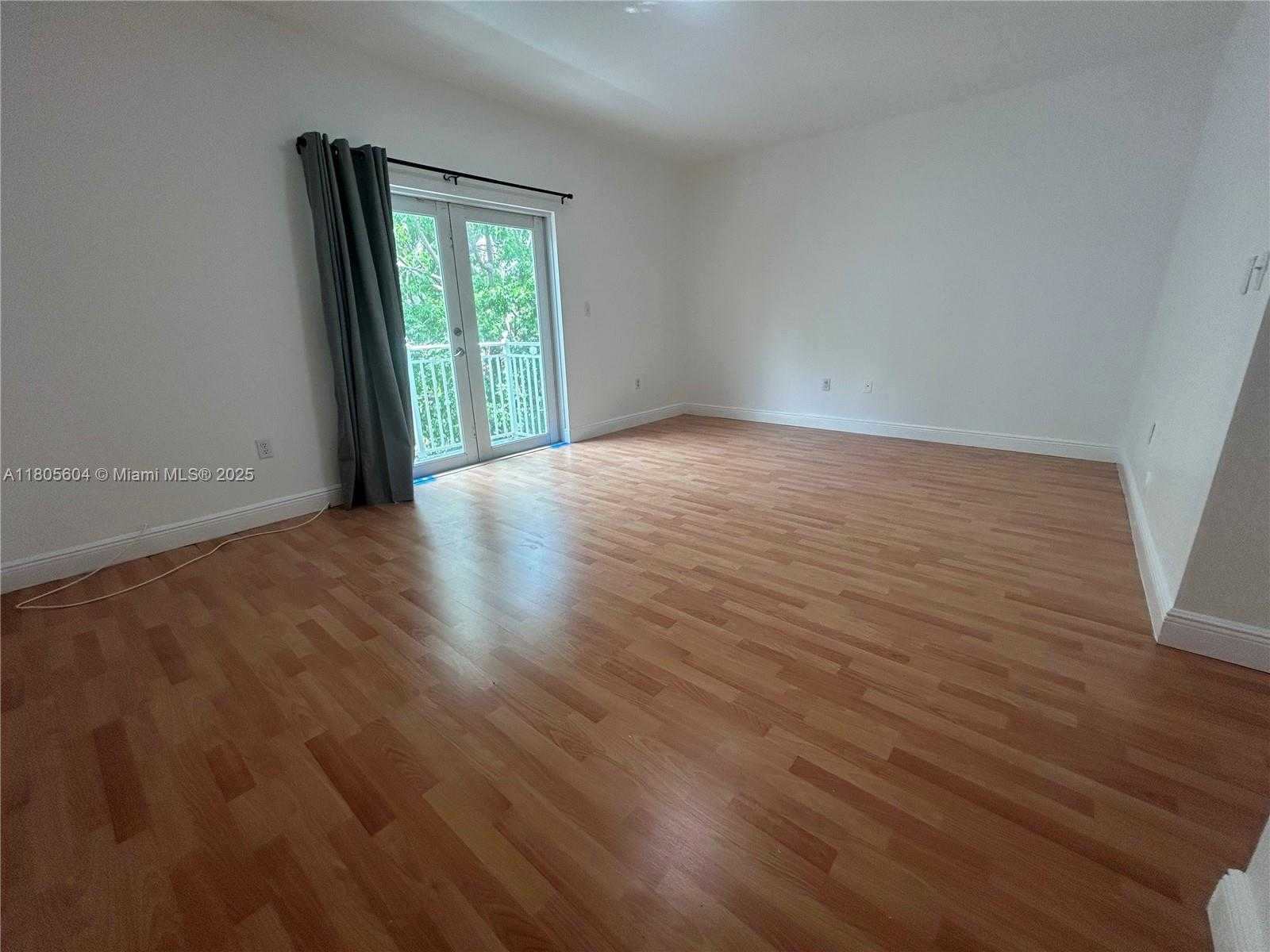 Small Image of 3144 NEW YORK ST #3144, Miami Number 37