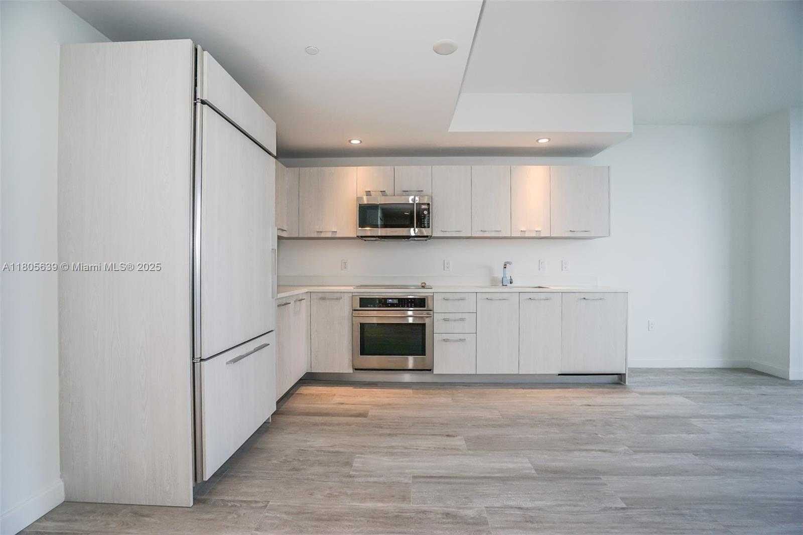 Small Image of 55 #2907, Miami Number 3