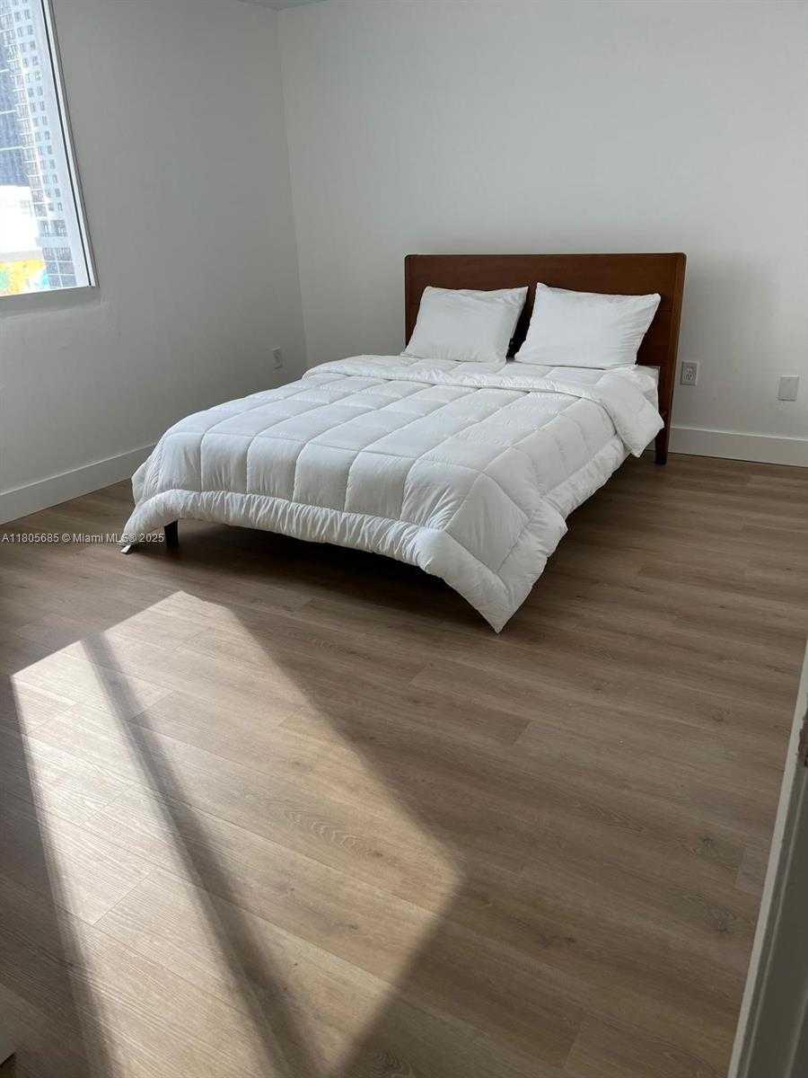 Small Image of 800 NORTH MIAMI AVE #E-1505, Miami Number 10