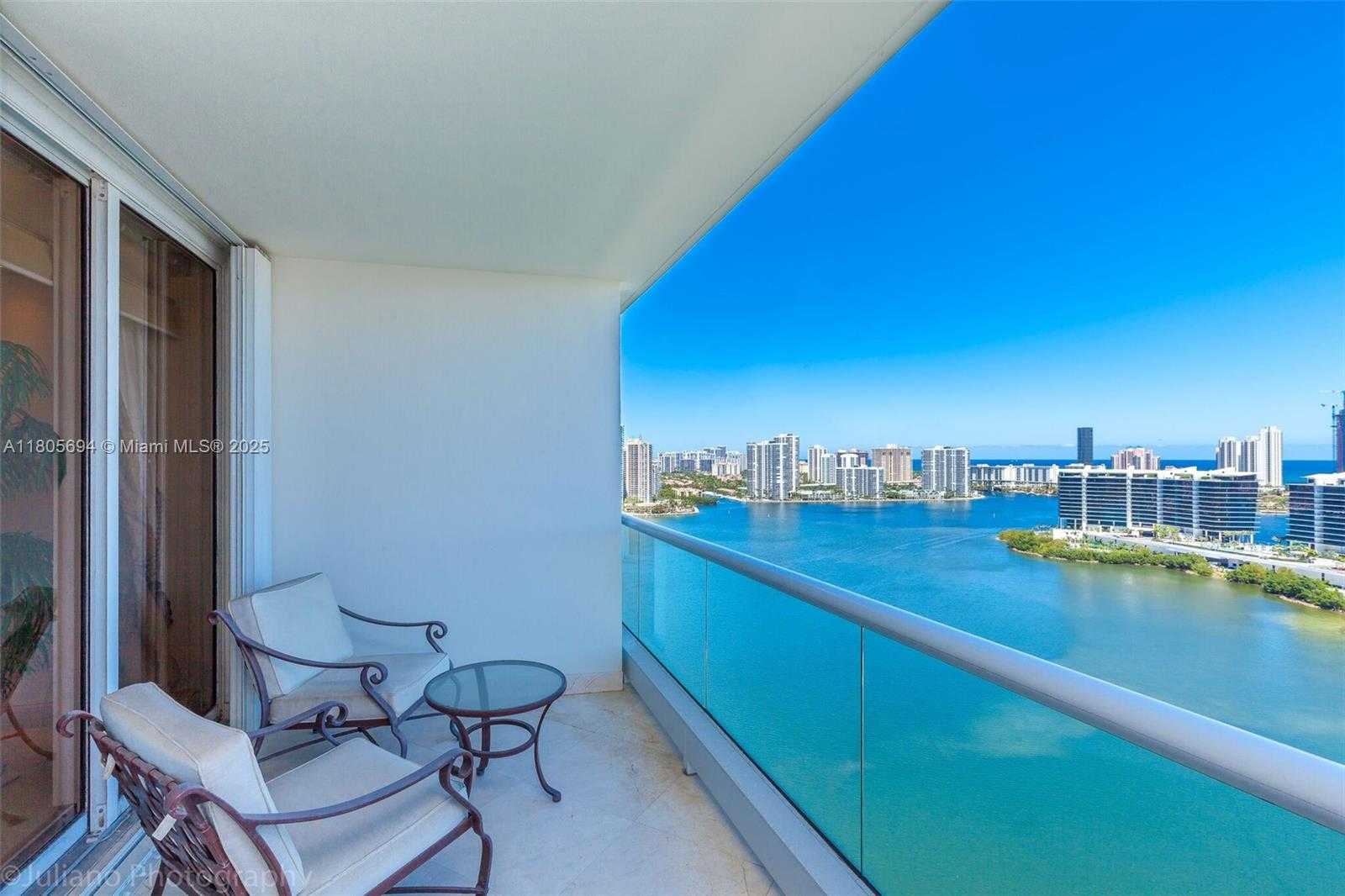Small Image of 7000 ISLAND BLVD #2504, Aventura Number 2