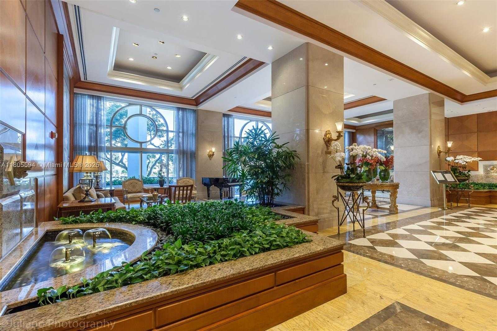 Small Image of 7000 ISLAND BLVD #2504, Aventura Number 32