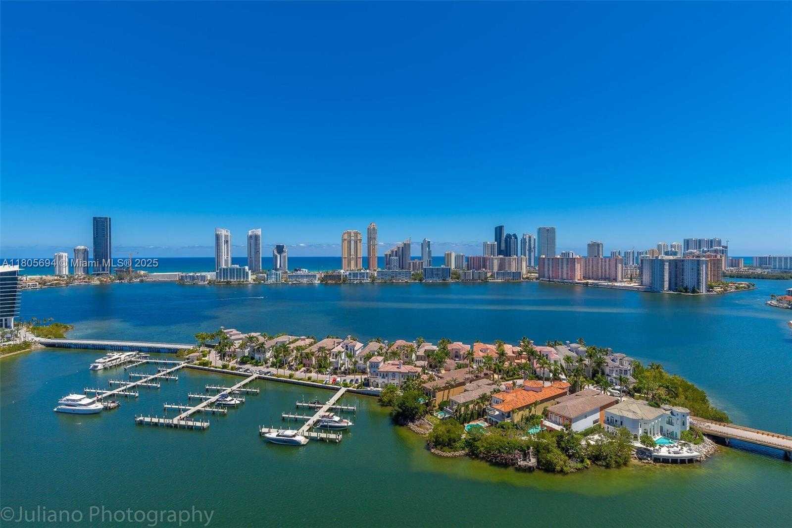 Small Image of 7000 ISLAND BLVD #2504, Aventura Number 7