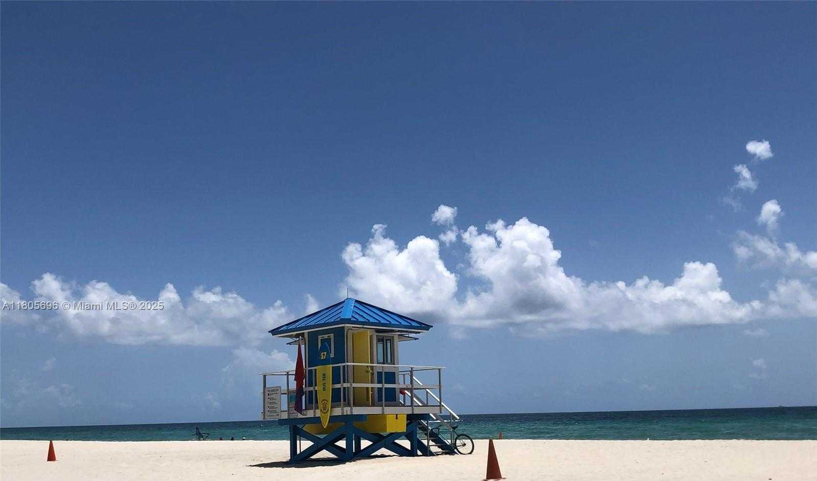 Small Image of 300 LAYNE BLVD #313, Hallandale Beach Number 14