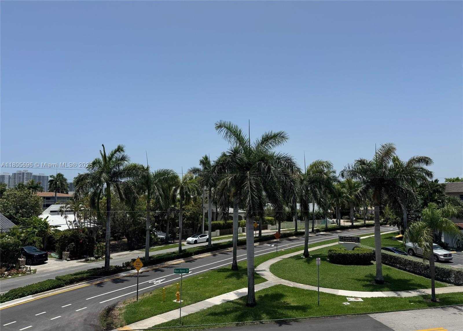 Small Image of 300 LAYNE BLVD #313, Hallandale Beach Number 9