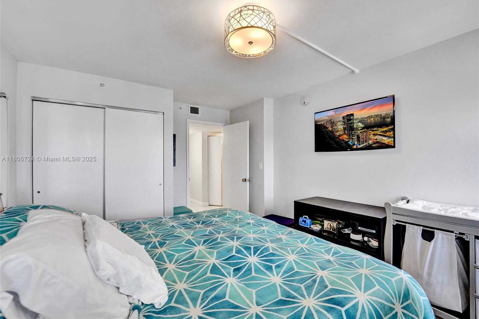 Small Image of 1201 SOUTH OCEAN DR #1408S, Hollywood Number 17